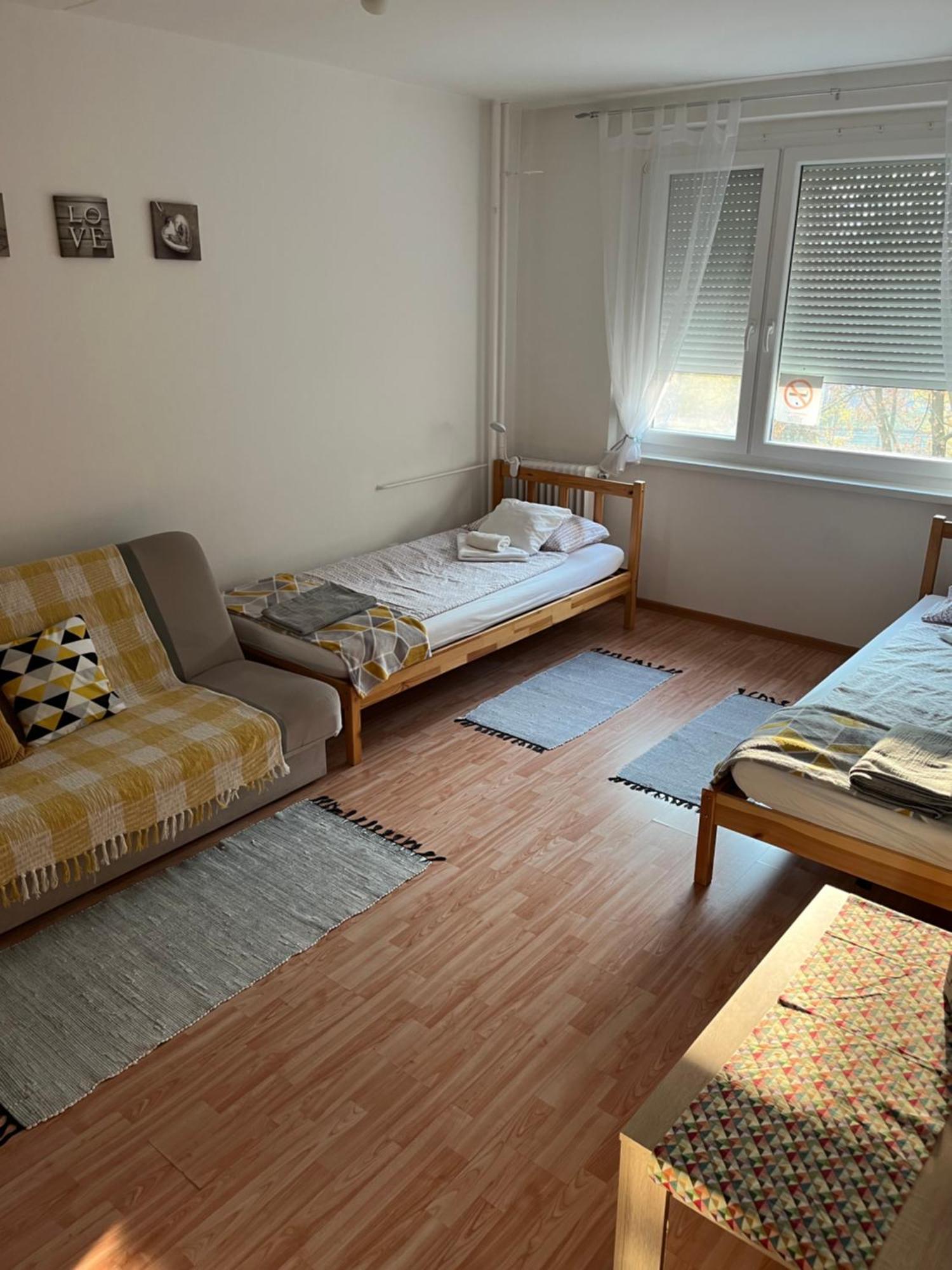 Var Apartman ميسكولك المظهر الخارجي الصورة